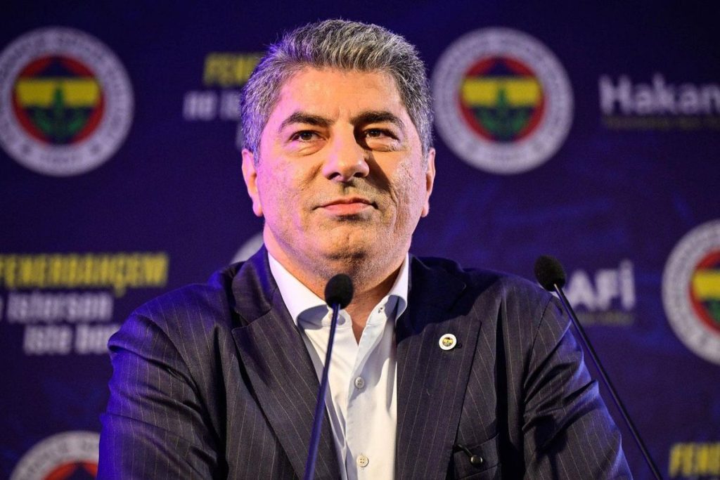Safi: Guirassy ile görüşmeleri sürdürüp Leao’yu listeden çıkardık