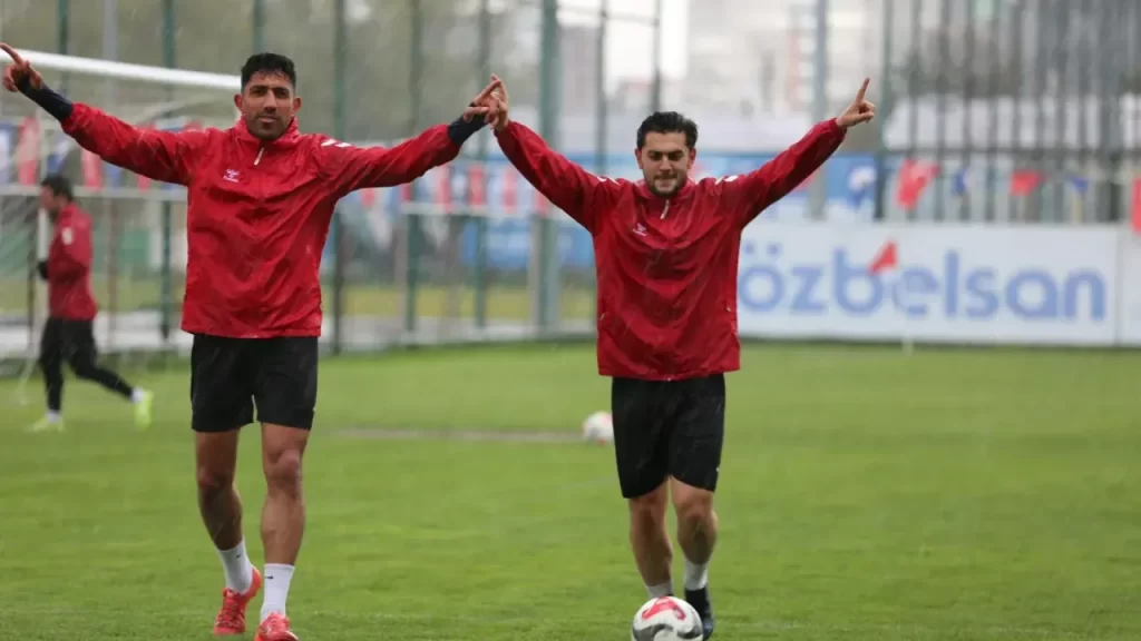 Sivas Gücü Belediyespor Play-Off Hazırlıklarını Sürdürüyor
