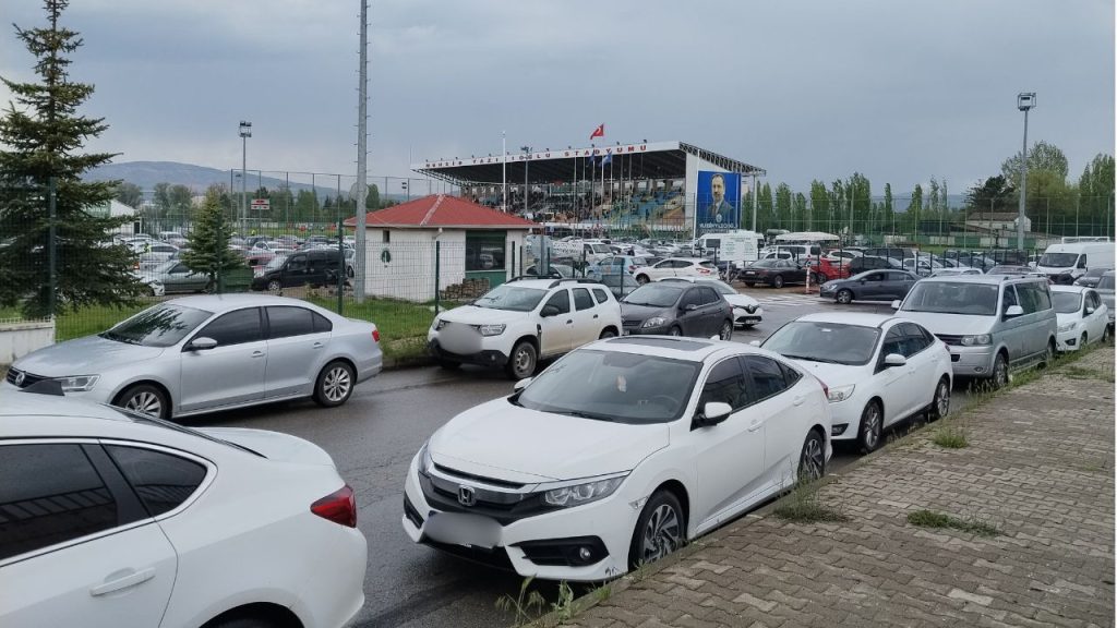 Sivas’ta Dev Randevu Öncesi Stadyum Çevresi Park Krizi