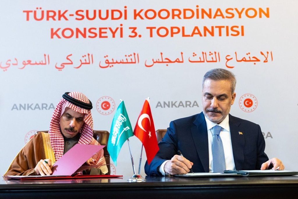 Türkiye-Suudi Arabistan’da Diplomatik Pasaport Muafiyeti Anlaşması