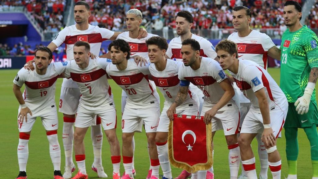 ABD’de Grup Son Maçında Türkiye-Paraguay Maçı Heyecanı Sürüyor