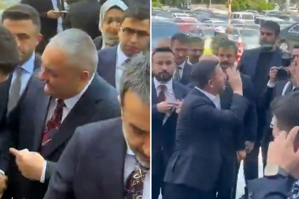 AK Parti’ye Katılma Görüşmeleriyle Sarsılan Yerel Yönetimler