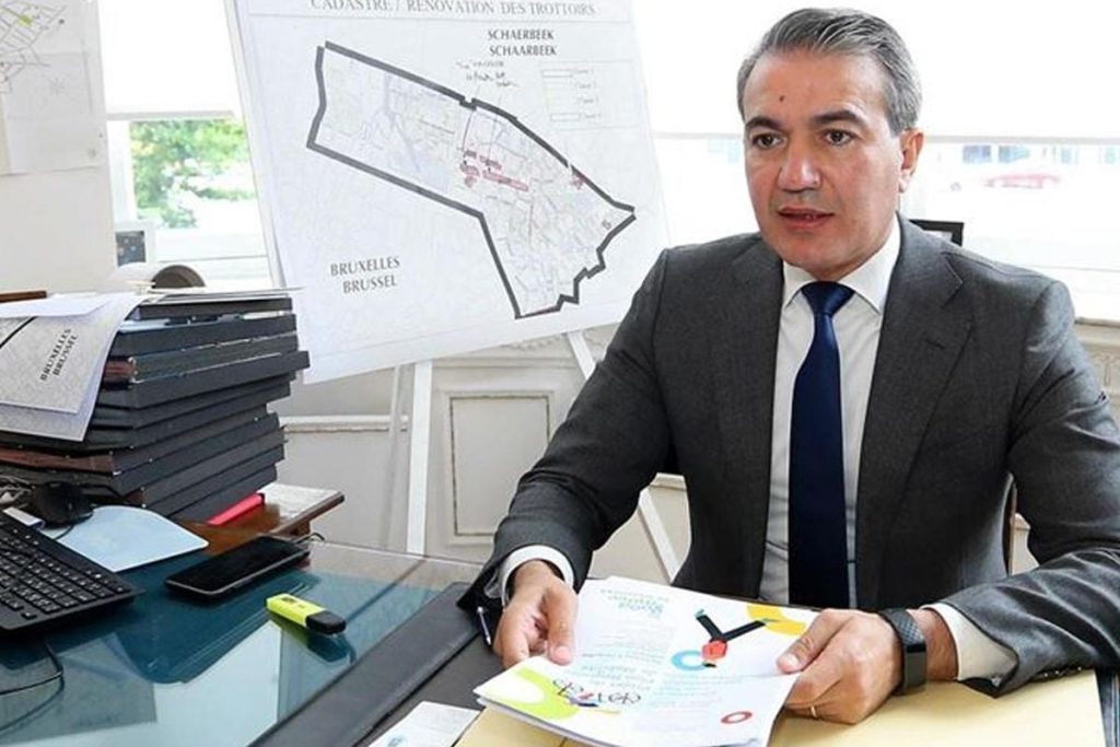 Brüksel’de Güçlendirilmiş Vesayet Tartışması ve Mali Kriz