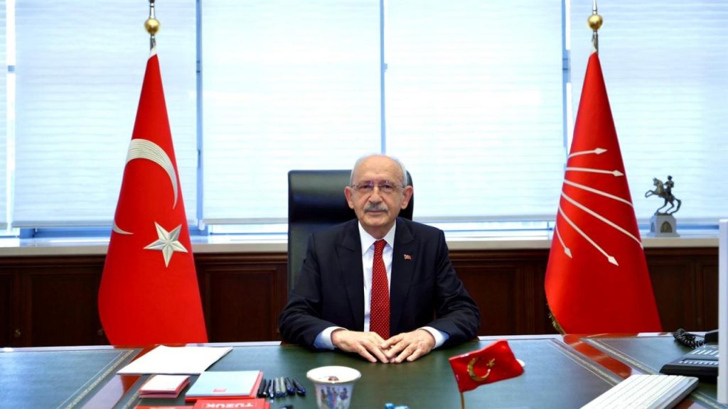 CHP’de İl Başkanları Görevden Alma ve Disiplin Sarmalı Sürüyor