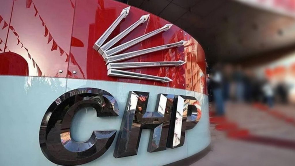 CHP’de yeniden yapılanma iddiaları gündemde
