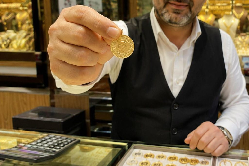 Commerzbank’in altın ve değerli metallere ilişkin güncel yılsonu tahminleri incelendi