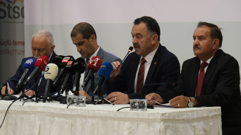 Divan Kurulu Açıklamasıyla Yeni Sezona Hazırlıklar Devam Ediyor