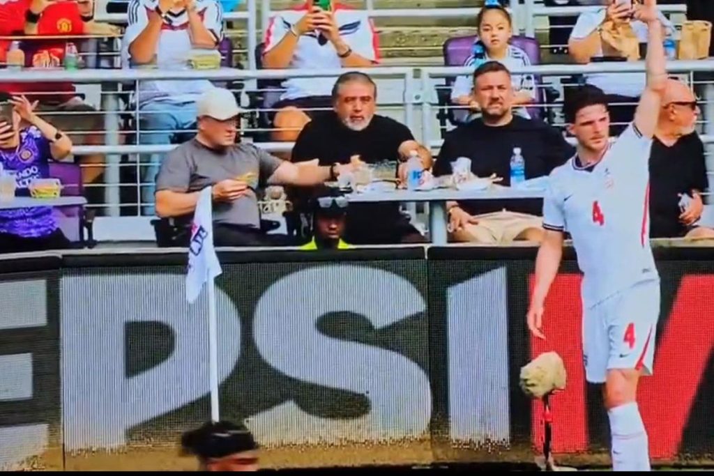 Dünya Kupası Hazırlıkları ve Tribünlerde Sürprizler