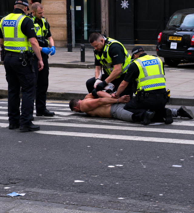 Edinburgh’da Şüpheli Saldırılar: Belediye ve Polis İşbirliğiyle Soruşturma Devam Ediyor
