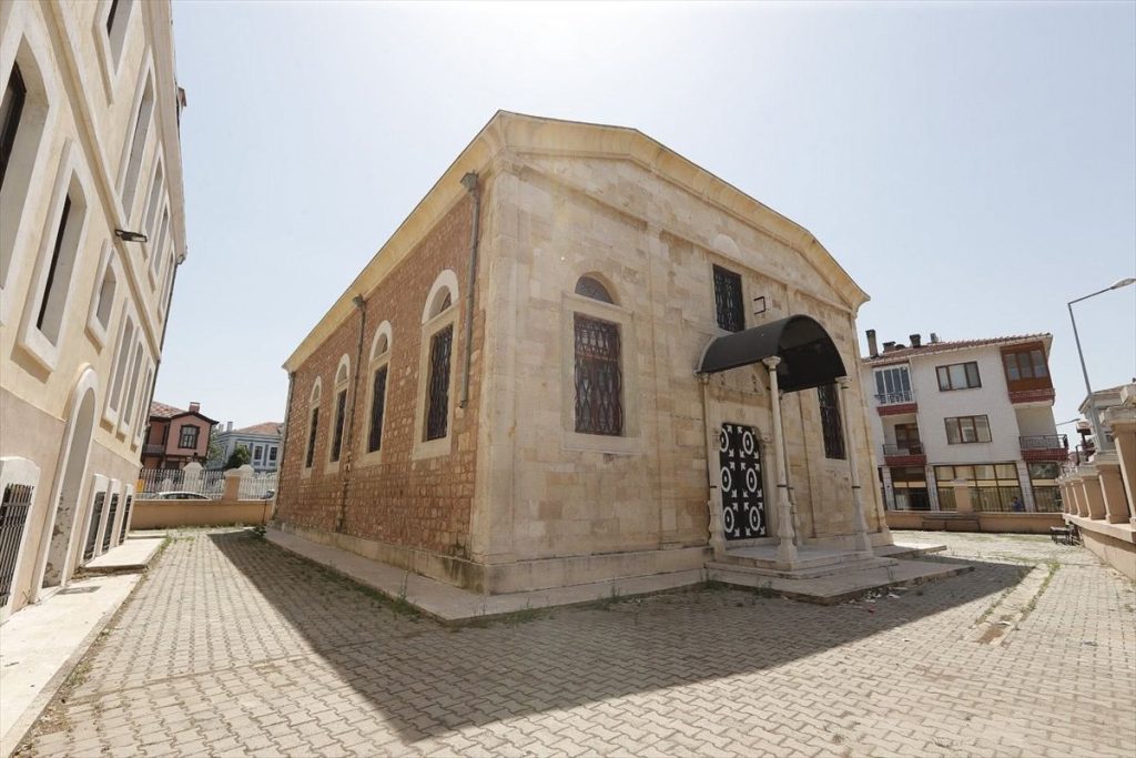 Edinilen Destekle Restorasyon Başladı: İtalyan Kilisesi Yeniden İşlevlendirme