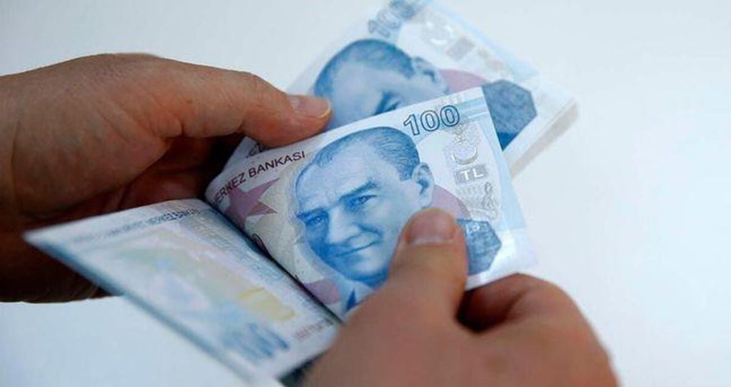 En Düşük Emekli Maaşı İçin Meclis Kararı Bekleniyor