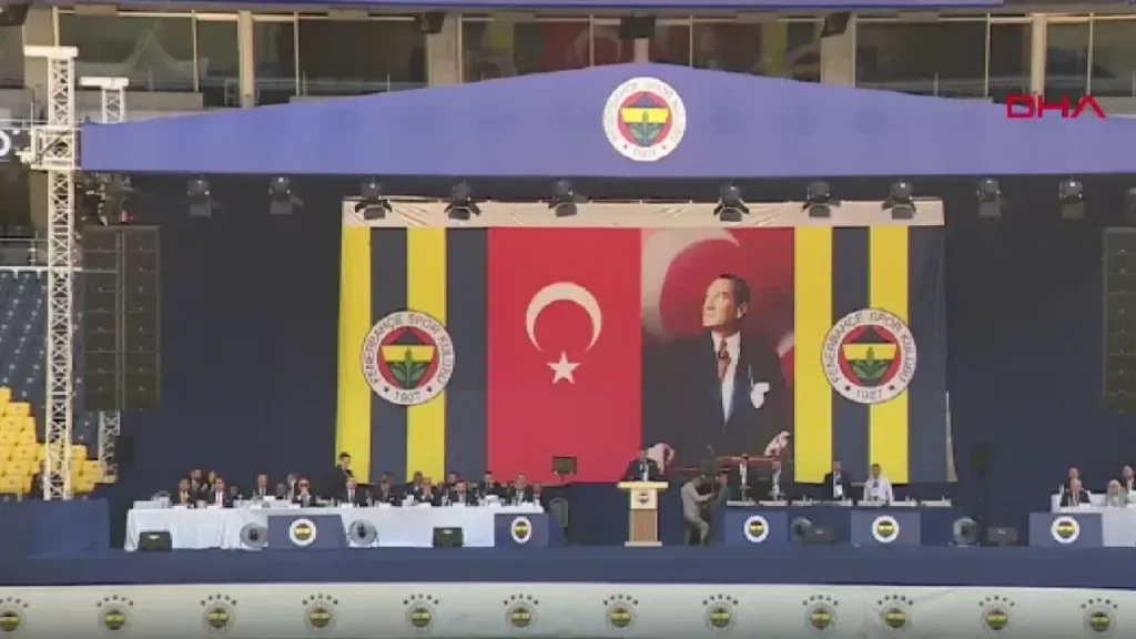 Fenerbahçe’de Olağanüstü Genel Kurul Başladı