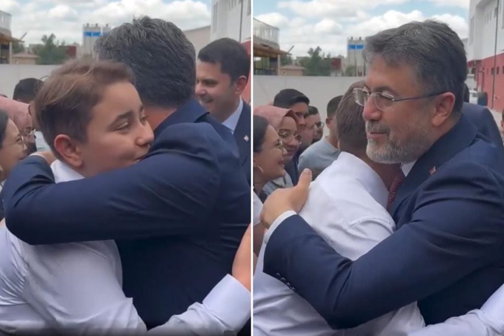 Görseldeki Samimi Anlar: Bakan Yumaklıyla Genç Taraftar Arasındaki Neşeli Diyalog