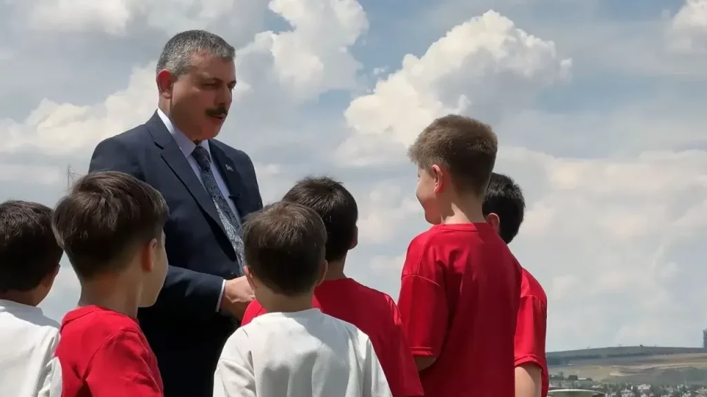 Haydi Bizim Çocuklar: Türkiye’nin Bütünlüğünde Umut ve Dayanışma