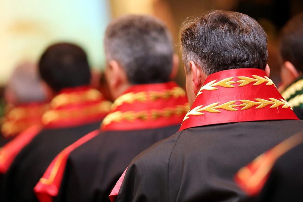 HSK 2026 Kararnamesi ile 4.967 Hakim ve Savcı Yeni Görev Yerlerinde