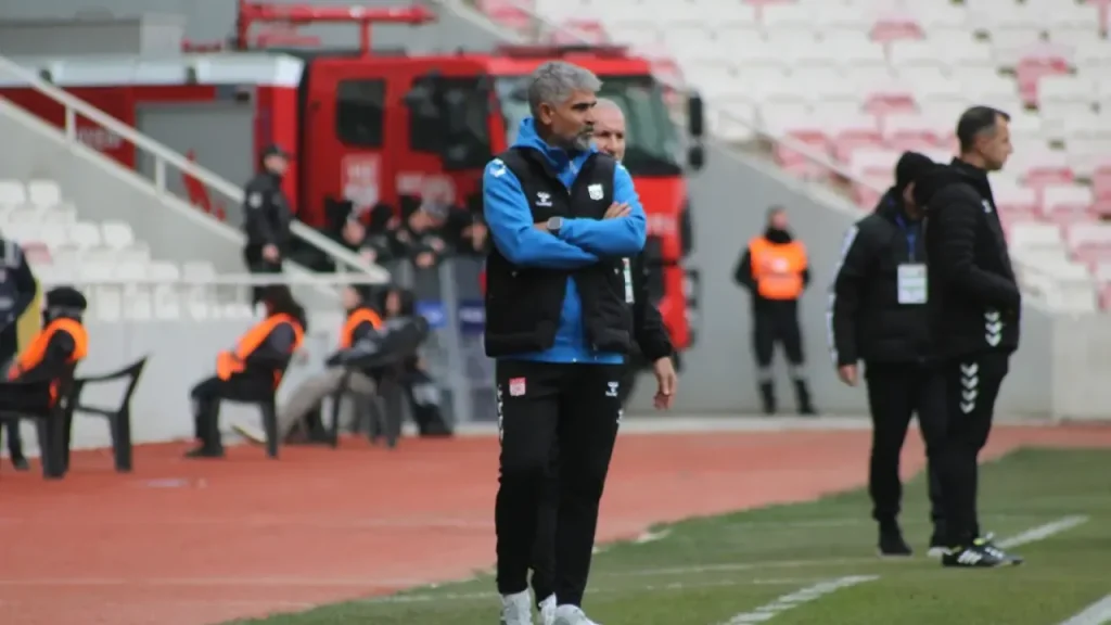 İsmet Taşdemir, Sivasspor’la yolları ayrıldı