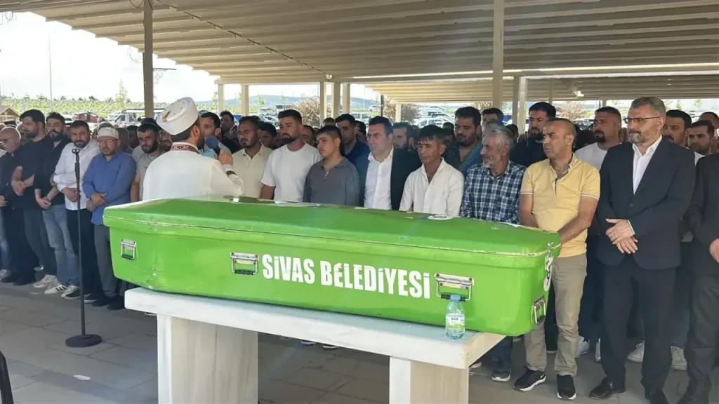 Kaza Sonrası Cenaze Törenleri ve Yaralıların Tedavisi Devam Ediyor
