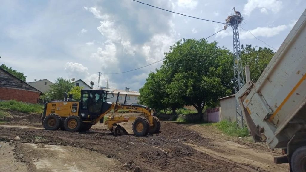Kırsal Altyapıda İyileştirme: Ulaşıma ve Sulamaya Yönelik Çalışmalar Tamamlandı