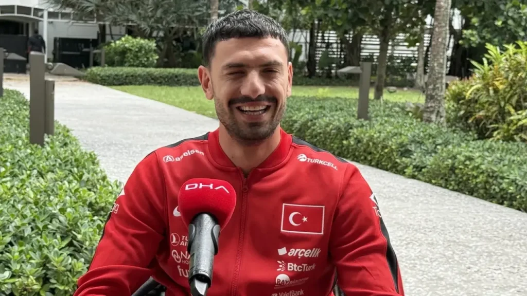 Merih Demiral: Birliktelik ve Hazırlıkla Unutulmaz Bir Dünya Kupası için Doğru Adımlar