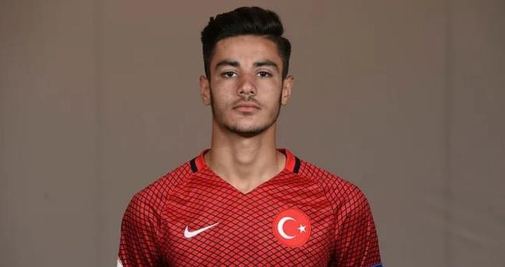 Ozan Kabak: Milli Takımın savunmadaki kilit ismi 2026 Dünya Kupası kadrosunda