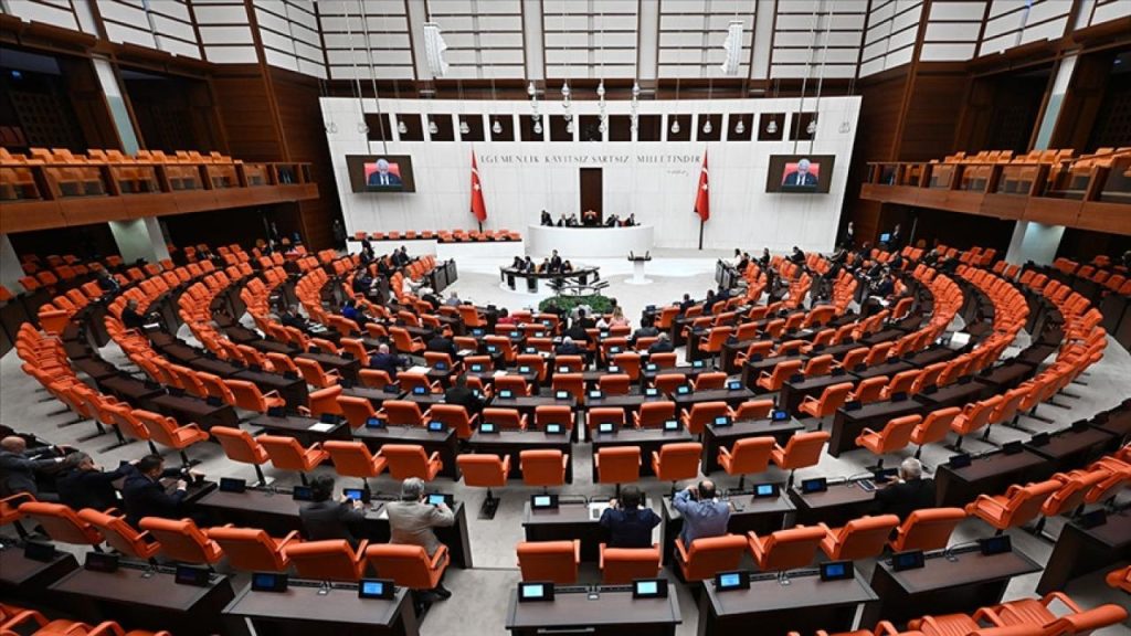 Salon Kapasitesi Belirlendi: Grup Toplantıları İçin Yeni Plan