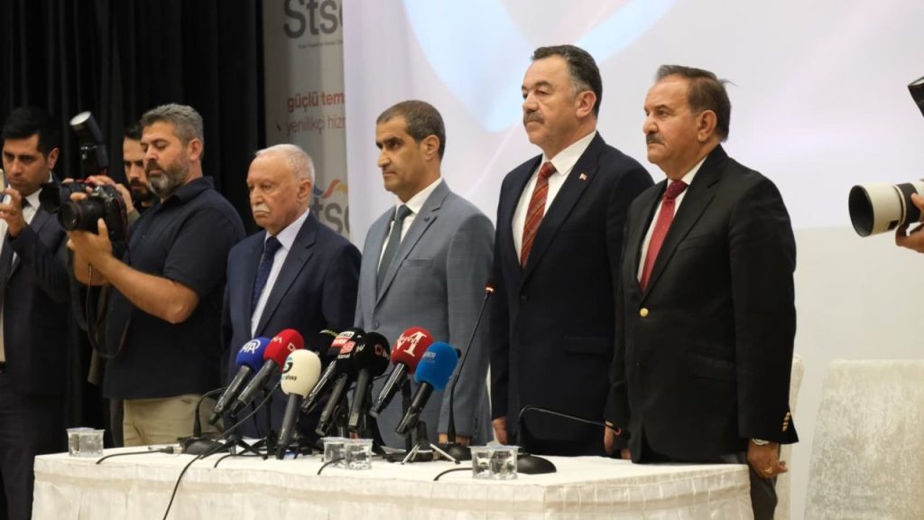 Sivasspor’da Önümüzdeki Günler Kritik: Yönetim ve Transfer Sıkıntıları Derinleşiyor