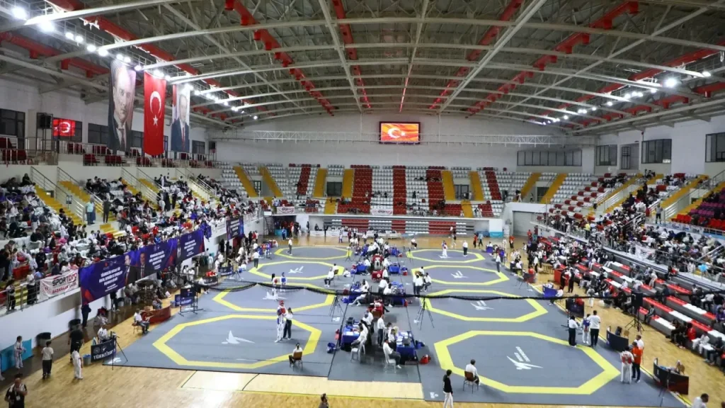Sivas’ta GSB Spor Okulları Açılışı ve Taekwondo Şampiyonası Heyecanı