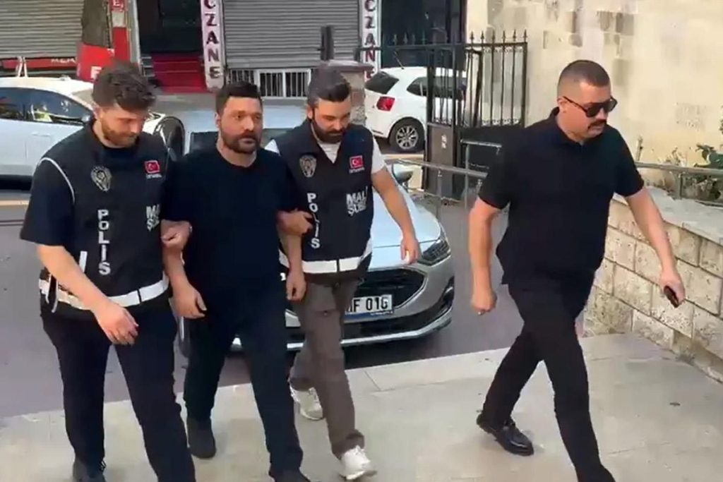 AHBAP soruşturması: 9 kişi tutuklama talebiyle mahkemeye