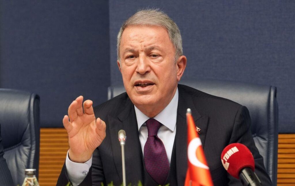 Akar’dan Yunan Askerine İtiraf ve Tehdit İçeren Uyarı