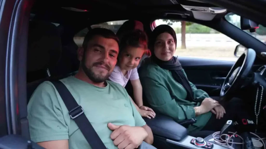 Avrupa’dan Türkiye’ye Gurbetçiler: Bayrak ve Ezân Coşkusu