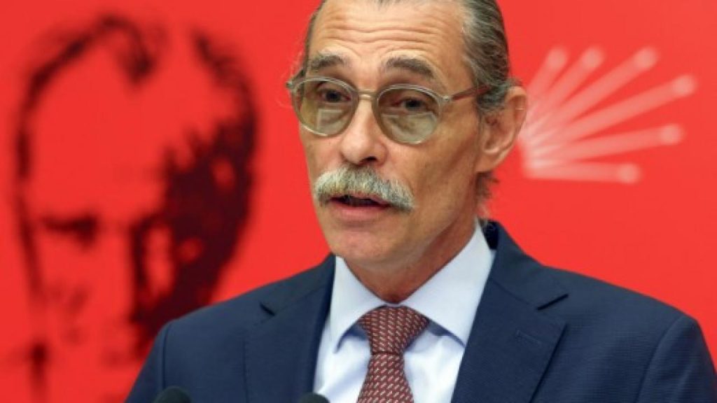 Beşikçioğlu CHP’de Kalıyor, Meclis Üyeleri İstifa Yaşıyor