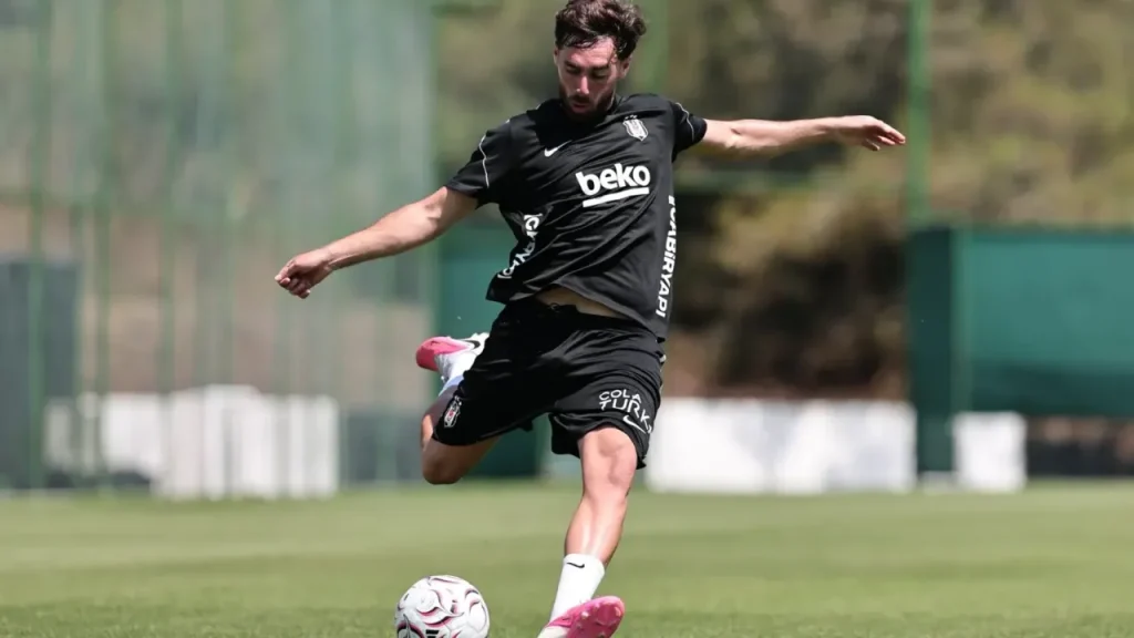 Beşiktaş’tan Yarına Hazırlık: Kaptan Kökçü ve Salih Özcan Desteği