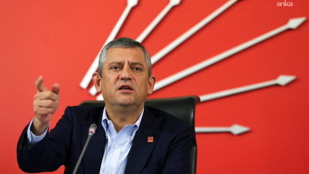 CHP’de başkanlık sonrası yeni parti iddiaları sürüyor: Özel ve ekibi hangi adımları atacak
