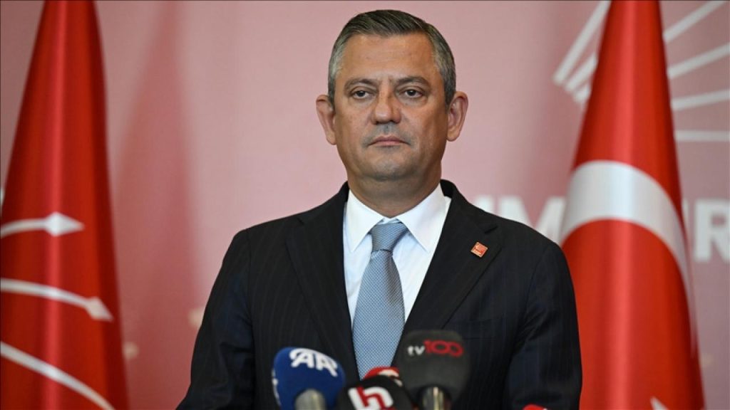 CHP’de Kurultay Krizi ve Seçim Hazırlıkları