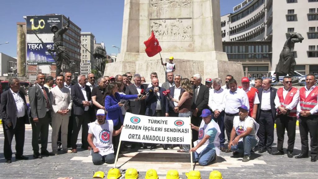 Doruk Madencilik işçileri: Haklar için direniş sürüyor