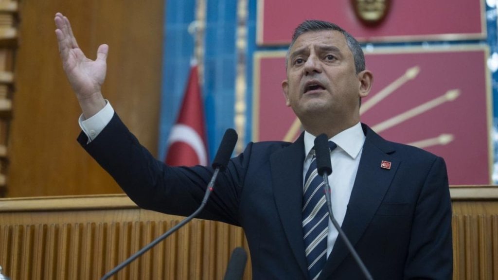 Eskişehir’de CHP Grup Toplantısı ve Özel’in Halk Buluşmaları