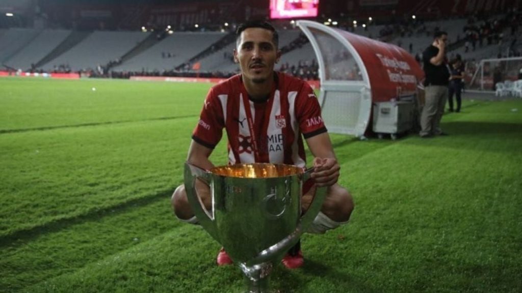 Fajr Sivasspor’a Dönebilir mi? Transfer Gündemi