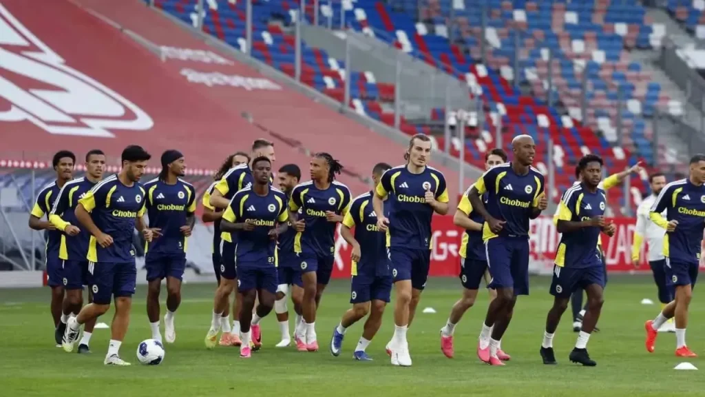 Fenerbahçe, Zabrze’de tur için rakibe karşı mücadele veriyor