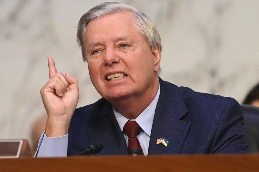 Güney Carolina Senatörü Graham Hayatını Kaybetti