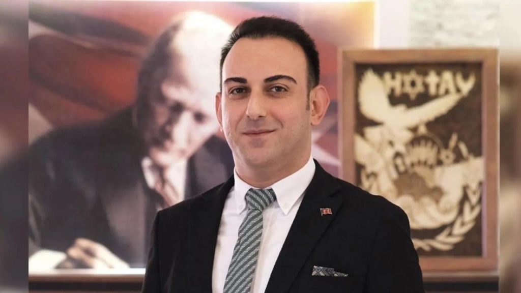 Halil İbrahim Özgün Yeni Parti’ye katılacağını açıkladı
