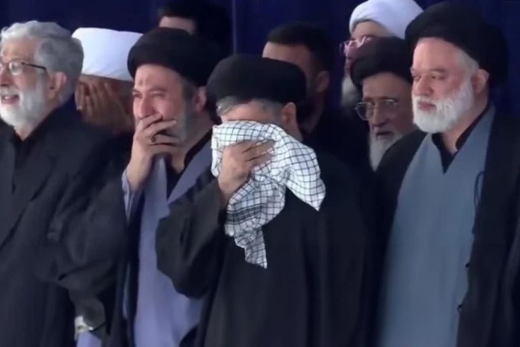 İran’da Hamaney ailesinin cenaze törenleri sürüyor: 7 milyon yolcu metroya yöneldi