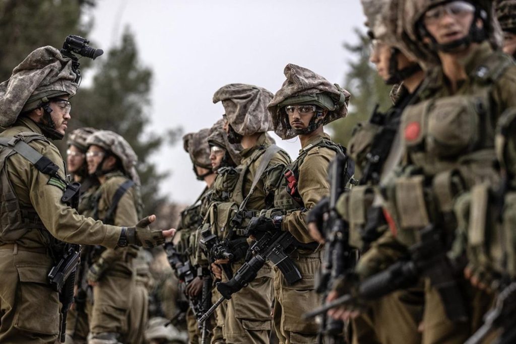 İsrail’in Golan ve Suveyda hattında askeri varlığını güçlendirme iddiası