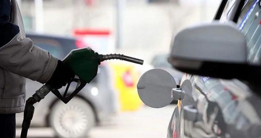 Motorin Fiyatlarında Beklenen 2,95 TL’lik İndirim Resmi Gönderimde