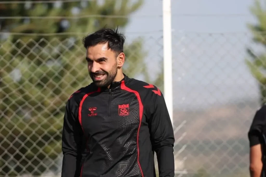 Murat Paluli ile Sivasspor’da Yeni Sözleşme