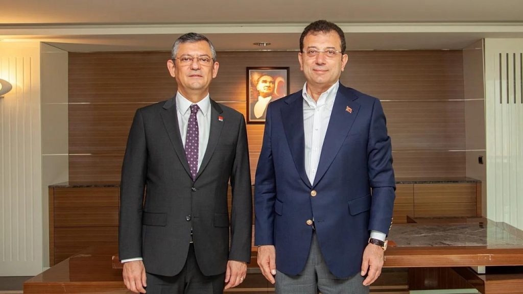 Özgür Özel Başkanlığında Toplandı: Yeni Parti Çalışmaları ve Zamanlama Tartışması