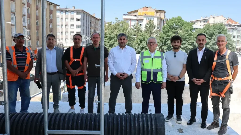 Sivas Ulu Cami restorasyonu yerinde inceledi