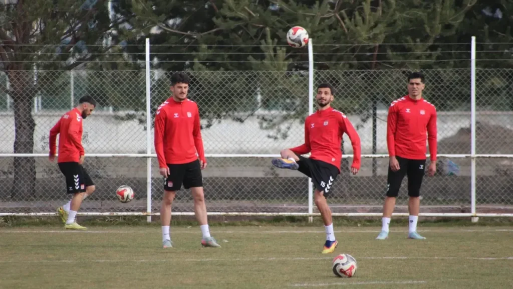 Sivasspor 5. sırada; Beinlikte en değerli 5 takım arasında yükseliş