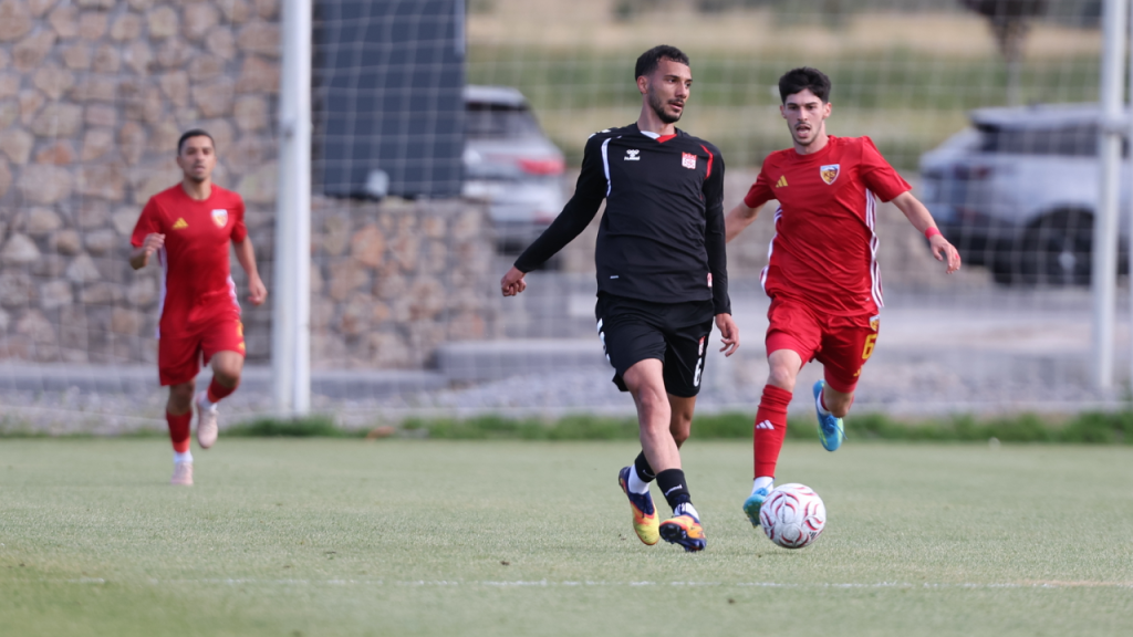 Sivasspor, Kayseri Erciyes’te 1-0 Galip Geldi