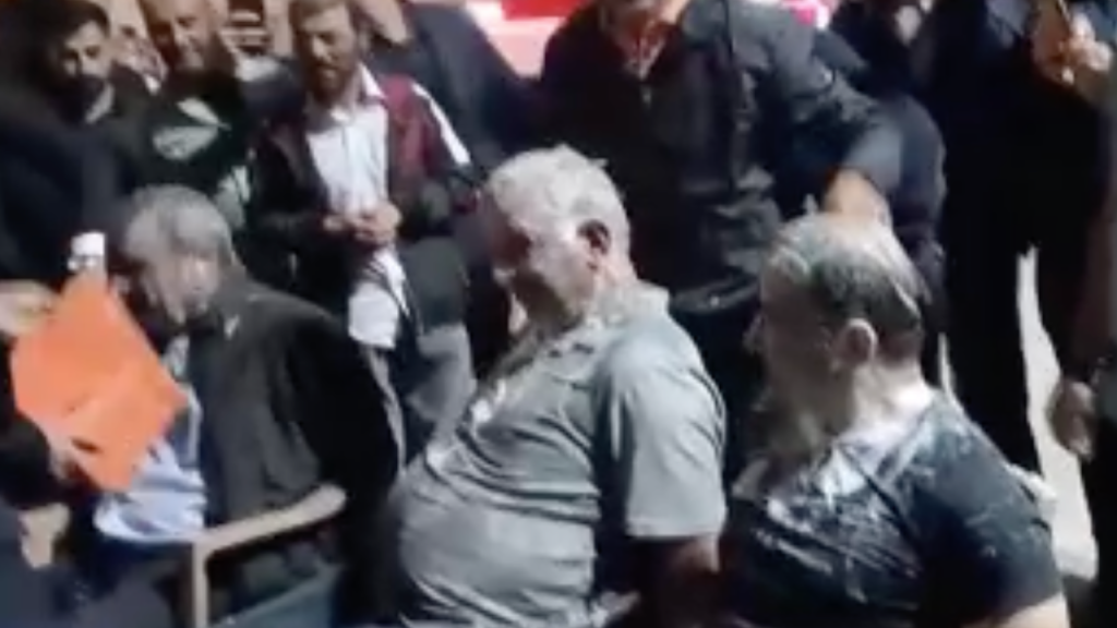Sivas’ta Düğün Gelenekleri Yeniden Canlanıyor: Cezalı Şovlar ve Halk Oyunları