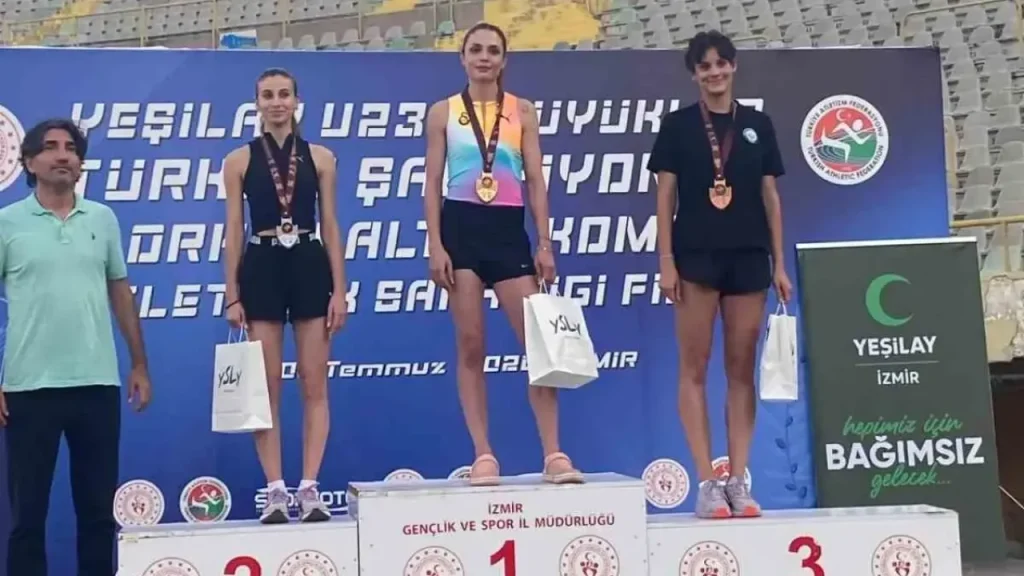 Yeşilay U23 Türkiye Şampiyonasında Dilan Yılmaz Zirvede
